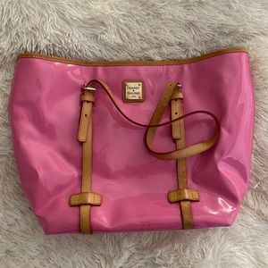 Dooney & Bourke Tote